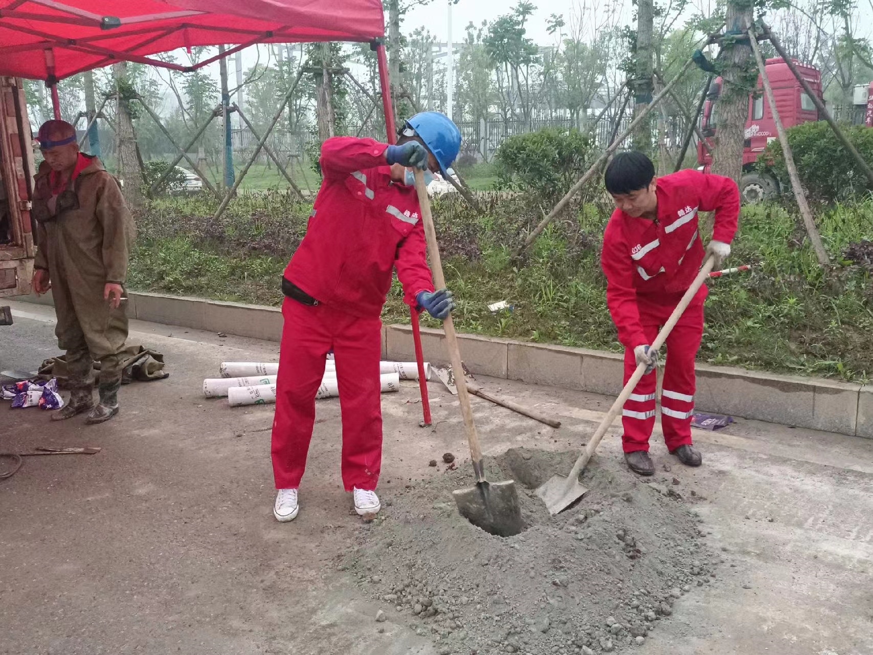 清苑管道疏通哪家好】及时进行市政管道清淤